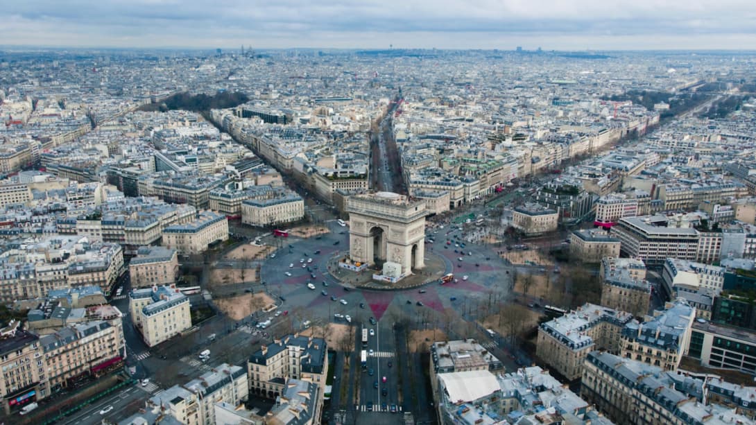 Les Monuments Architecturaux Français comme Sujets Académiques Majeurs Les Monuments Architecturaux Français comme Sujets Académiques Majeurs